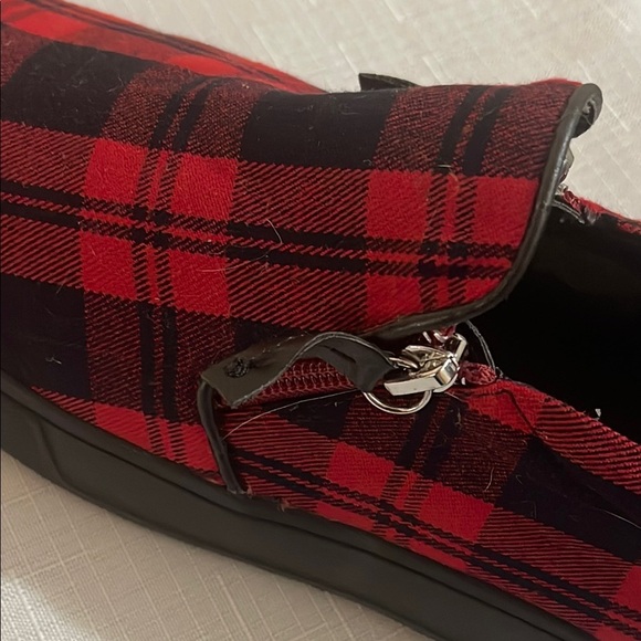 Volatile Red and Black Plaid Ankle Booties - Picture 4 of 12